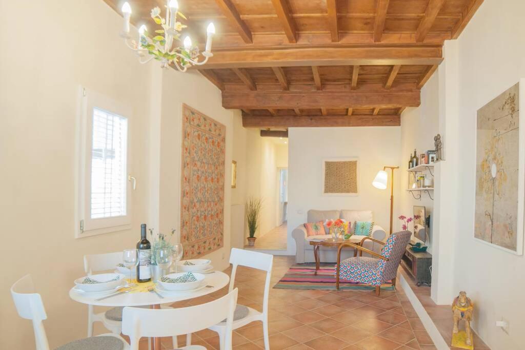 Cozy Macci flat 4 people near Santa Croce Square Apartment Florenţa Exterior foto